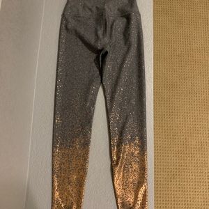 Beyond Yoga Alloy Ombre High Waisted Leggings